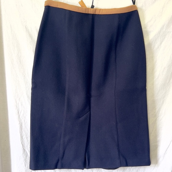 BURBERRY | Wool Pencil Skirt - Navy & Camel/Tan NWT - Picture 2 of 14